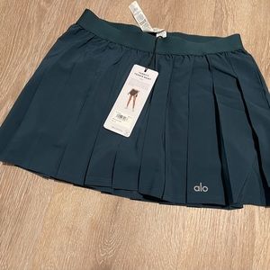 Alo varsity skirt - NWT